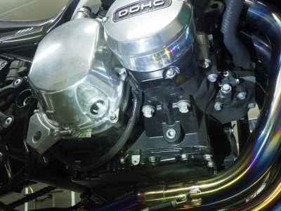 Kawasaki Z900RS 2024