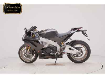 Aprilia RSV4 Factory 2019