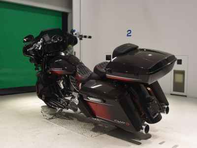 Harley-Davidson STREET GLIDE FLHXSE1920 CVO 2021