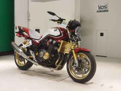 Honda CB1300SF 2020
