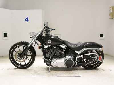 Harley-Davidson Breakout FXSB1580 2015