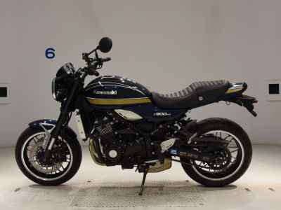 Kawasaki Z900RS 2022