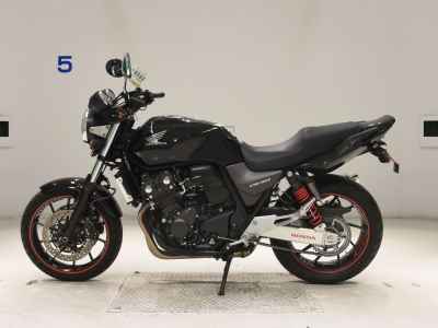 Honda CB400SF 2021
