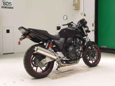 Honda CB400SF 2021