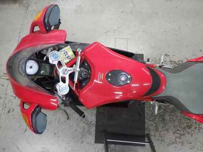 Ducati 999 2004