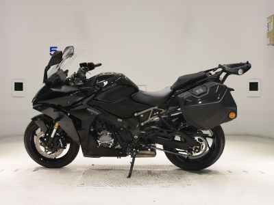 Suzuki GSX-S1000 GT 2023