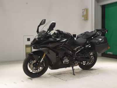 Suzuki GSX-S1000 GT 2023