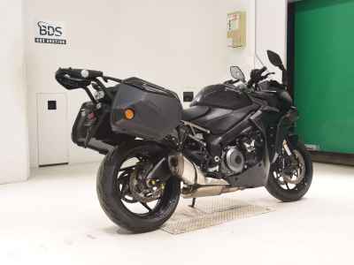 Suzuki GSX-S1000 GT 2023