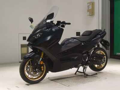 Yamaha TMAX 560 2022