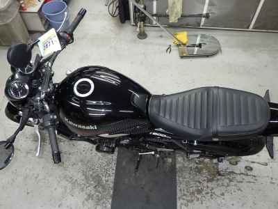 Kawasaki Z900RS 2023