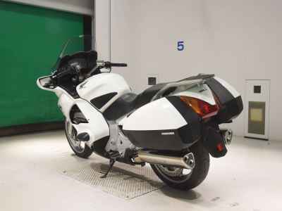 Honda ST1300 PAN EUROPEAN 2005