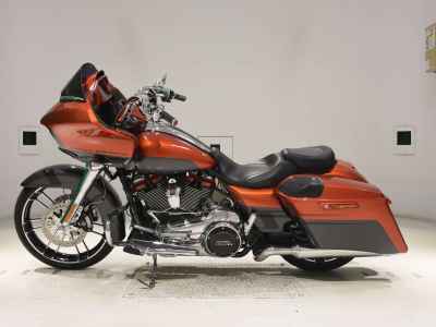Harley-Davidson ROAD GLIDE FLTRXSE1923 CVO 2018