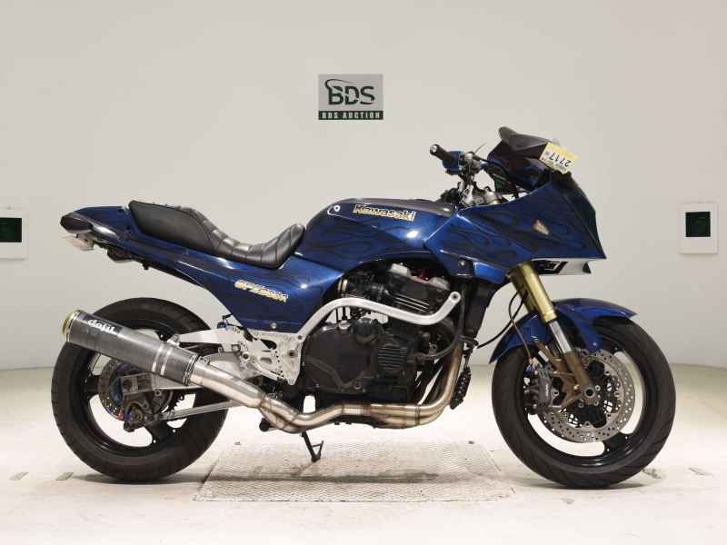 Kawasaki GPZ750R 1985
