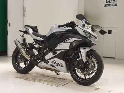 Kawasaki ZX-4R SE 2024
