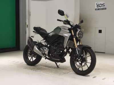 Honda CB250R 2019