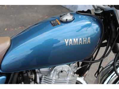 Yamaha SR400 2020