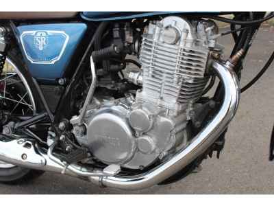 Yamaha SR400 2020