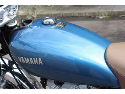 Yamaha SR400 2020