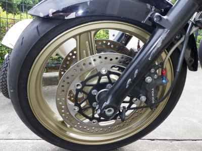 Kawasaki ZRX400 2008