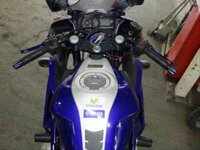 Yamaha YZF-R25 2015