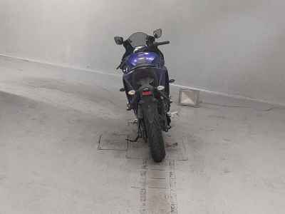 Yamaha YZF-R25 2019