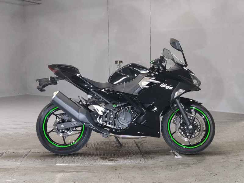 Kawasaki Ninja 400 2020