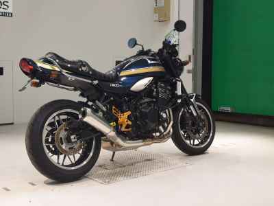 Kawasaki Z900RS 2022