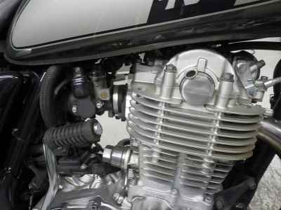 Yamaha SR400 2019