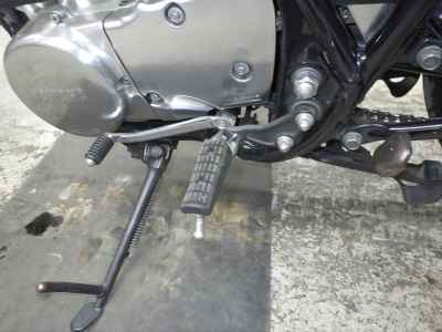Yamaha SR400 2019