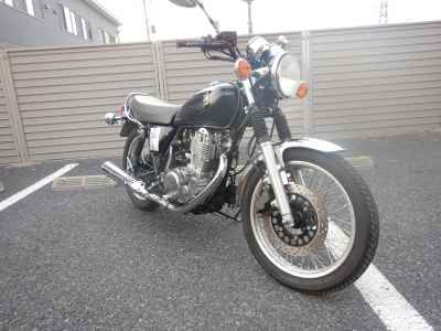 Yamaha SR400 2020