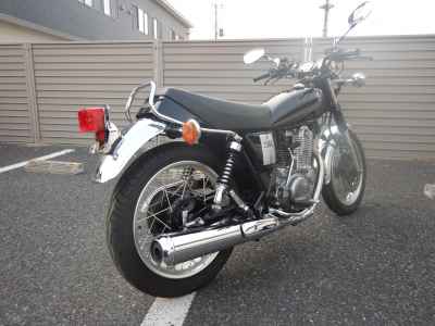 Yamaha SR400 2020