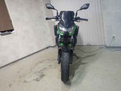 Kawasaki Z400 2022