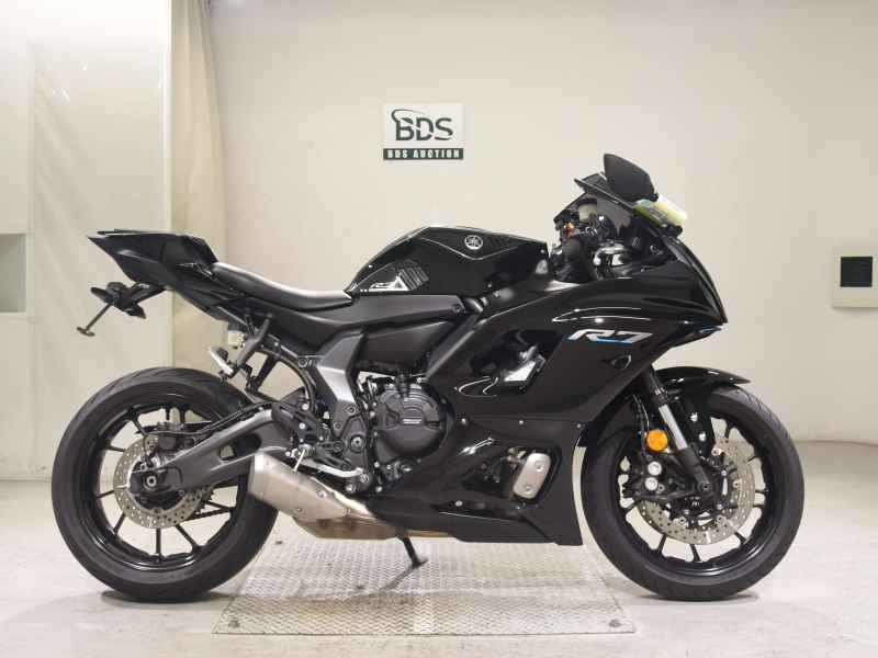 Yamaha YZF-R7 2022