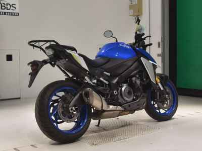 Suzuki GSX-S1000 2021