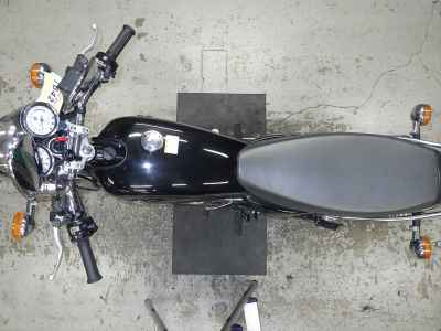 Yamaha SR400 2012