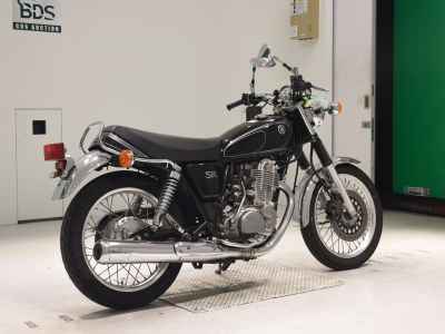 Yamaha SR400 2012