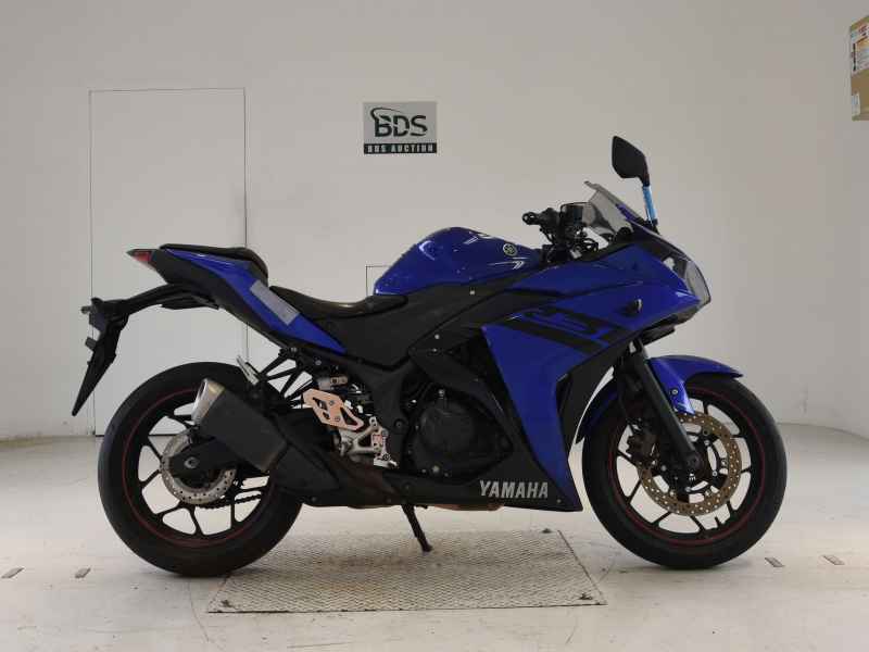 Yamaha YZF-R3 2015