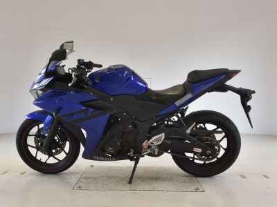 Yamaha YZF-R3 2015