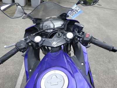 Yamaha YZF-R3 2015