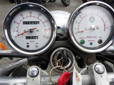 Yamaha SR400 2009