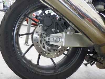 Honda CB400 Super Boldor 2019