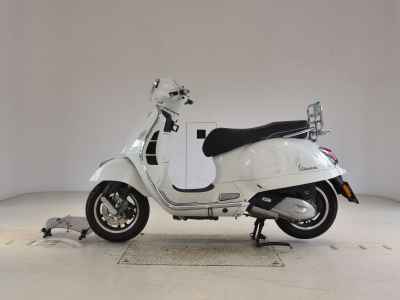 Vespa GTS 150 2023