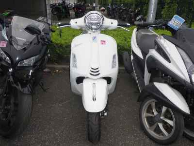 Vespa GTS 150 2023