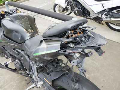 Kawasaki ZX-4R SE 2024