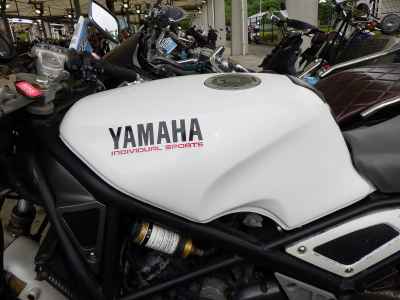 Yamaha R1-Z 1990