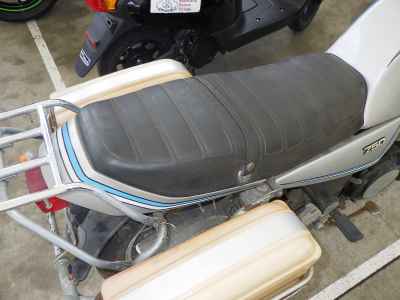 Yamaha XJ750E 1983