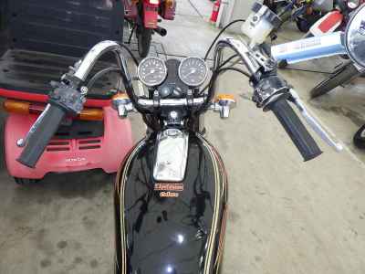 Suzuki GS400 2002
