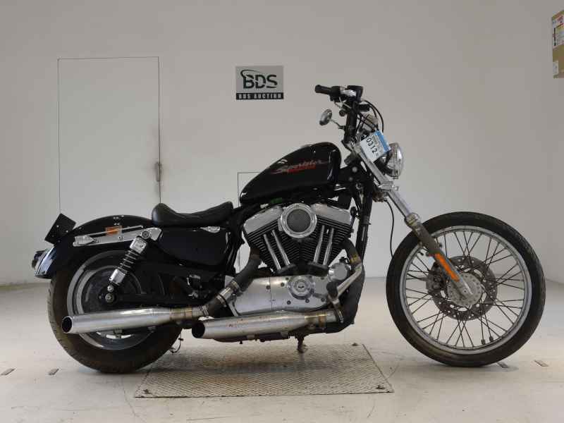 Harley-Davidson Sportster Custom XL1200C 2005