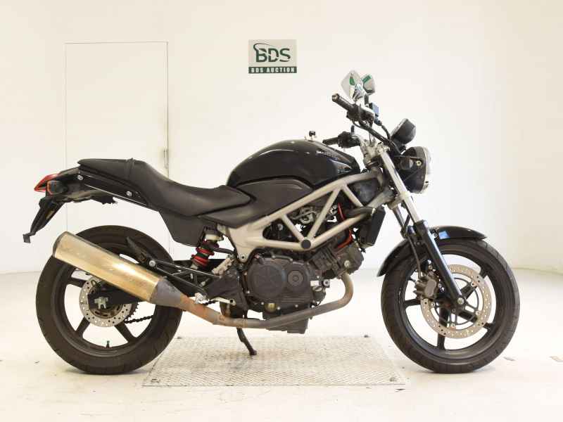 Honda VTR250 2013
