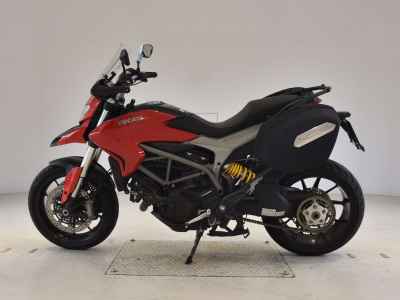 Ducati Hyperstrada 821 2014